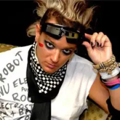 John B — фото артиста