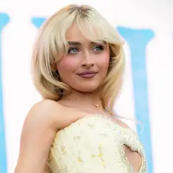 Sabrina Carpenter — фото артиста