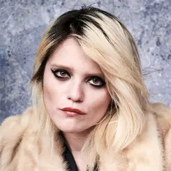 Sky Ferreira — фото артиста