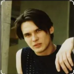 Влад Сташевский - Не бывает разлюбил слушать онлайн