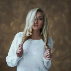 Обложка Storm DJs & Женя Юдина - Она не я (TEI Remix)