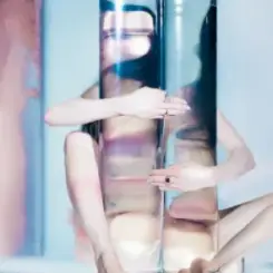 Poppy - Bruised Sky слушать онлайн