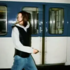 Charlotte Cardin - Confetti (VF) слушать онлайн