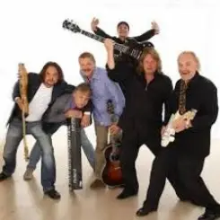 Добры молодцы - Я еду к морю слушать онлайн