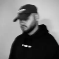 Обложка Bee White - Відлягло