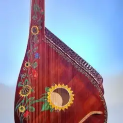 Співочий гурт Чумаки - Ох, і не стелися, хрещатий барвінку слушать онлайн