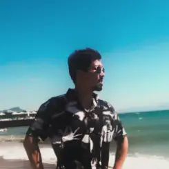 Обложка MARSTEREON feat. PLYAJ - Love