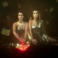 Neoni - Yellow Brick Road слушать онлайн