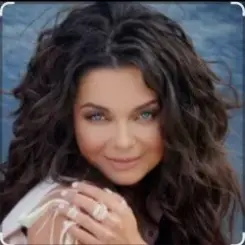 Наташа Королёва - Три тюльпана слушать онлайн