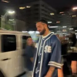 Drake & Gravagerz - Blue Green Red слушать онлайн