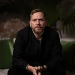 John Askew vs. J.O.C. vs. Swedish House Mafia - Onedalism слушать онлайн