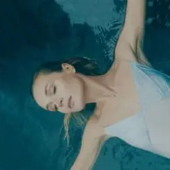 Полина Гагарина - ВОДА слушать онлайн